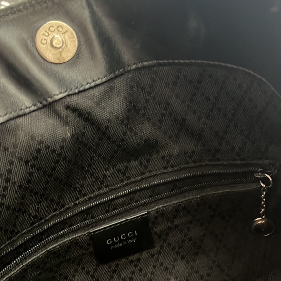 Authentic Gucci Bamboo Crossbody Shoulder Bag - Picture 7 of 12